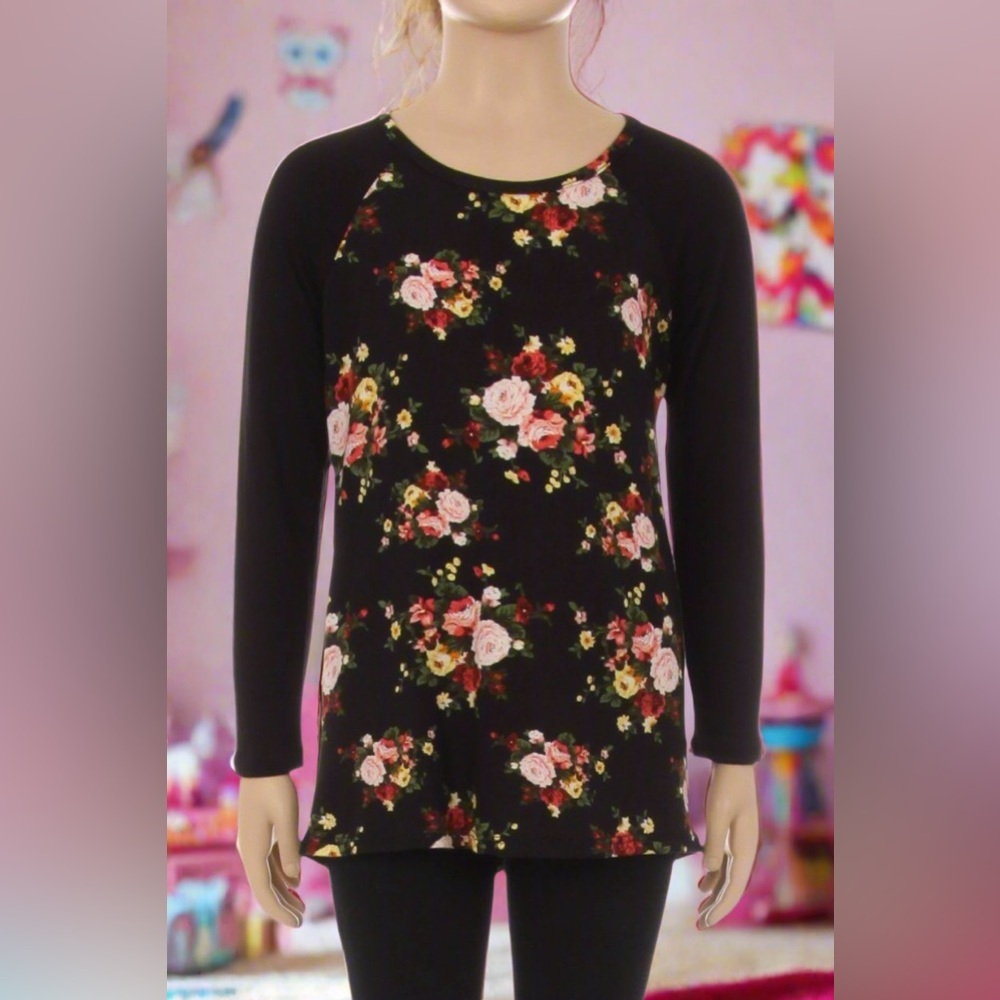 Large/12 NEW Girls Floral Top, Spring Shirt for Kids, Black/Pink